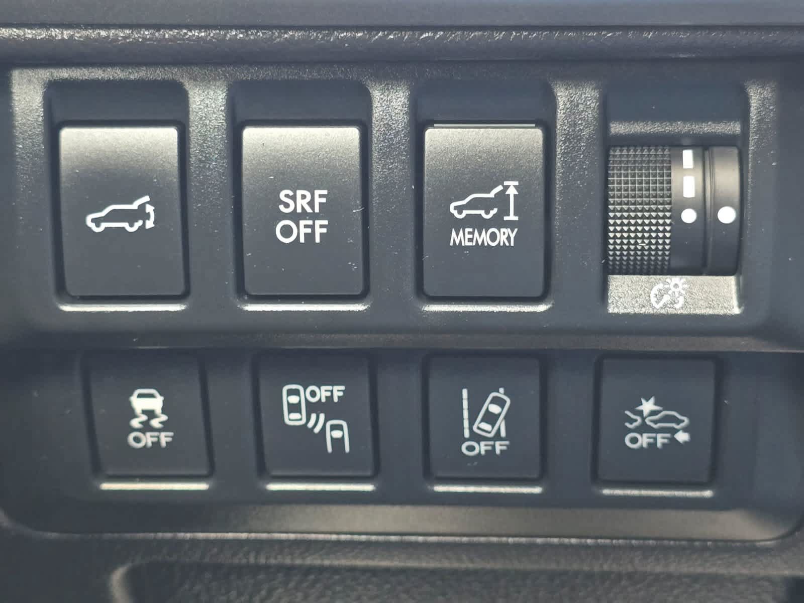 Used 2016 Subaru Outback 2.5i Limited AWD/4WD image 17