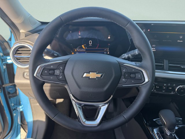 New 2026 Chevrolet Trax LT w/ Sunroof Package FWD image 43
