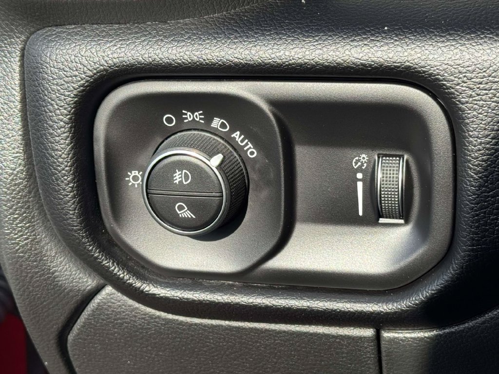 Used 2026 RAM 2500 Big Horn AWD/4WD image 27