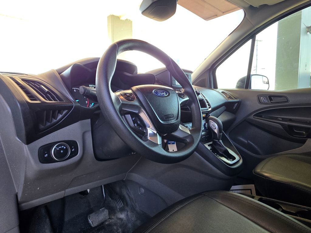 Used 2022 Ford Transit Connect XL image 10