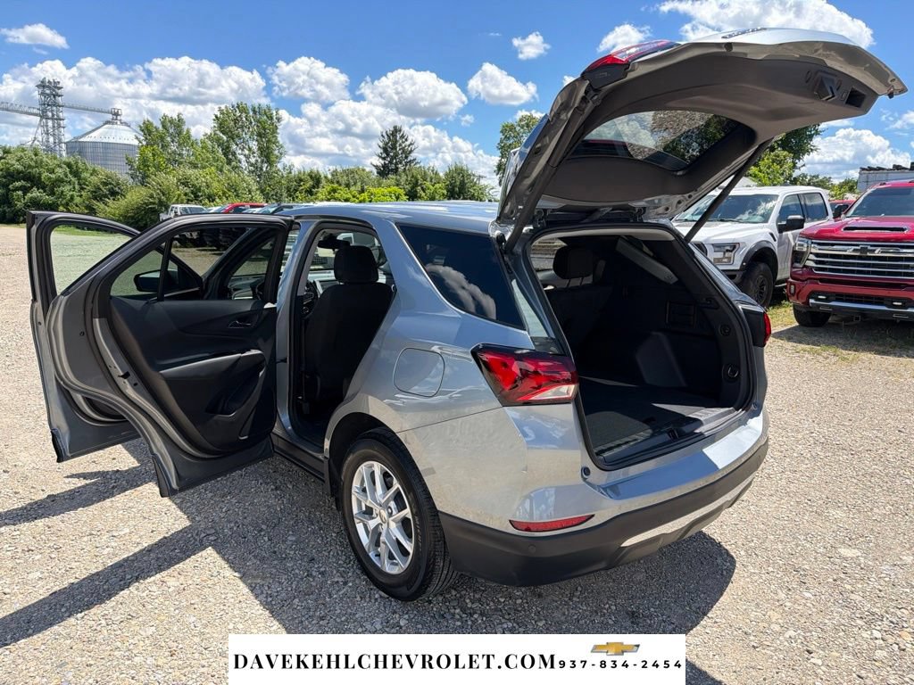 Used 2024 Chevrolet Equinox LT FWD image 28