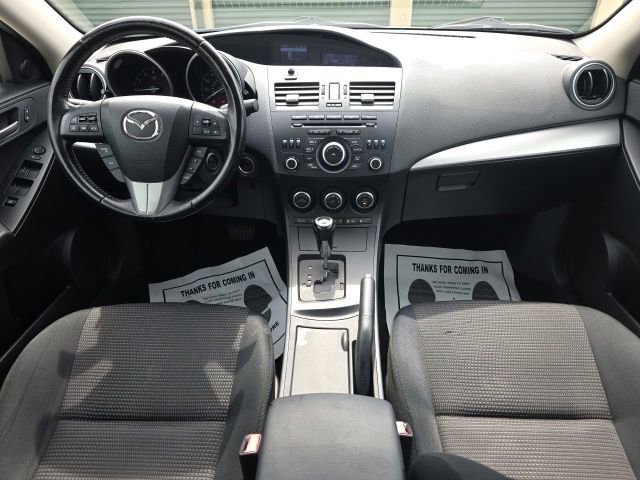 Used 2013 MAZDA MAZDA3 i Touring FWD image 19