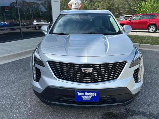 Used 2021 Cadillac XT4 Luxury image 2