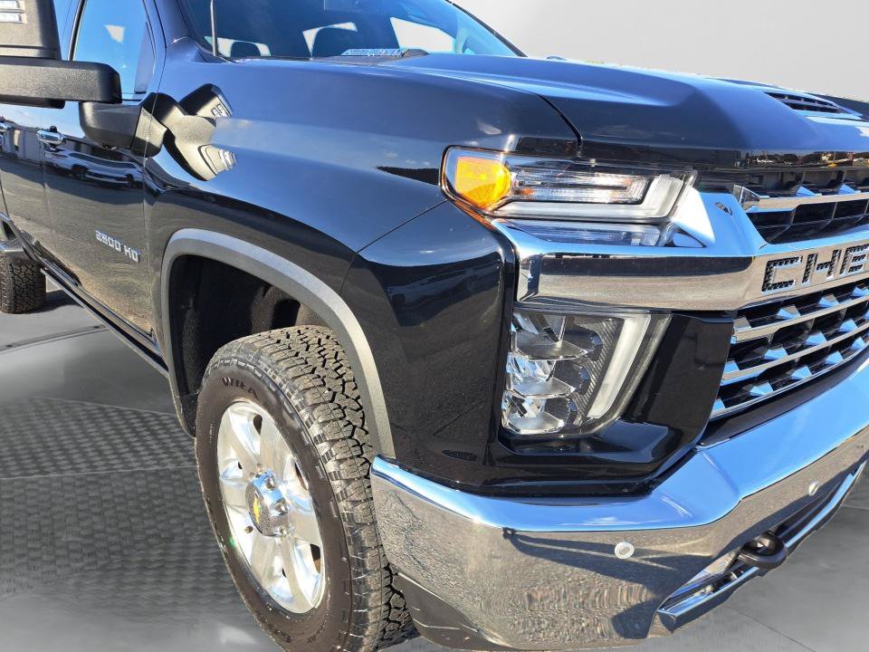 Used 2023 Chevrolet Silverado 2500 LTZ w/ LTZ Convenience Package AWD/4WD image 19