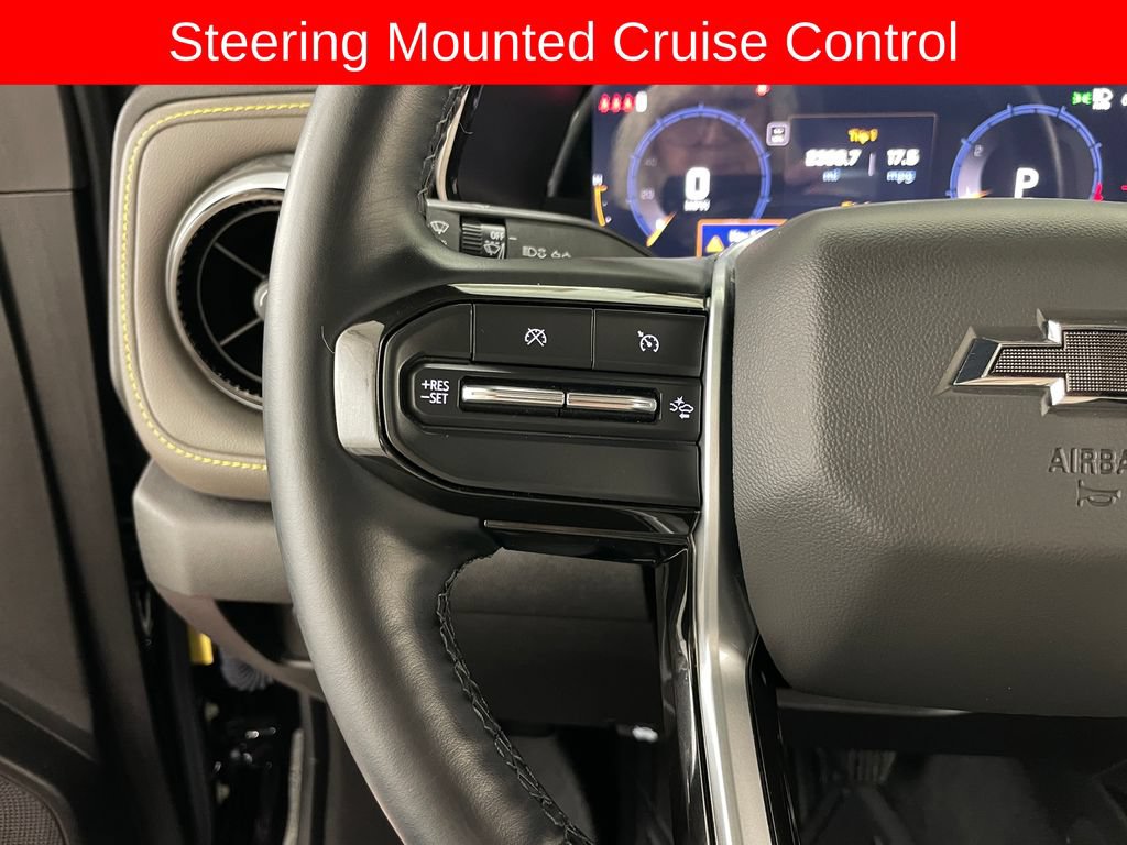 Used 2024 Chevrolet Colorado ZR2 w/ ZR2 Convenience Package III AWD/4WD image 30