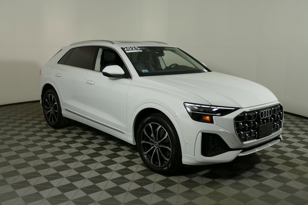Used 2024 Audi Q8 Premium