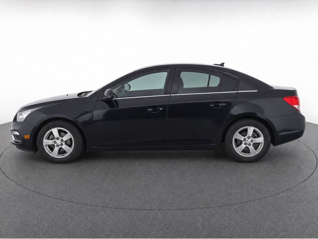 Used 2015 Chevrolet Cruze LT FWD image 6