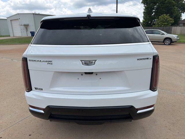 Used 2025 Cadillac Escalade IQ Luxury 2 AWD/4WD image 4