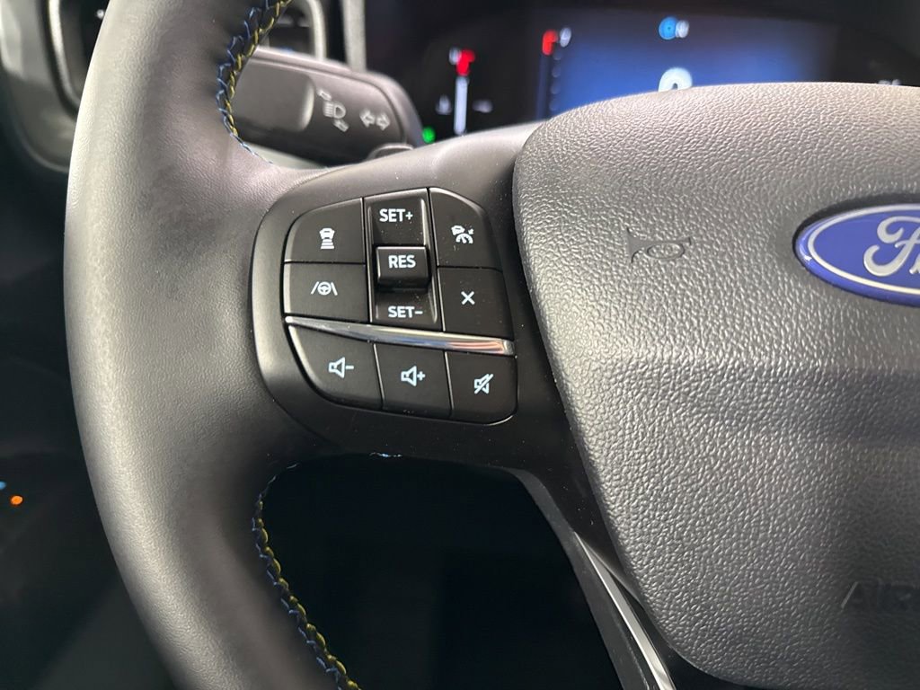 New 2026 Ford Maverick Lobo AWD/4WD image 24
