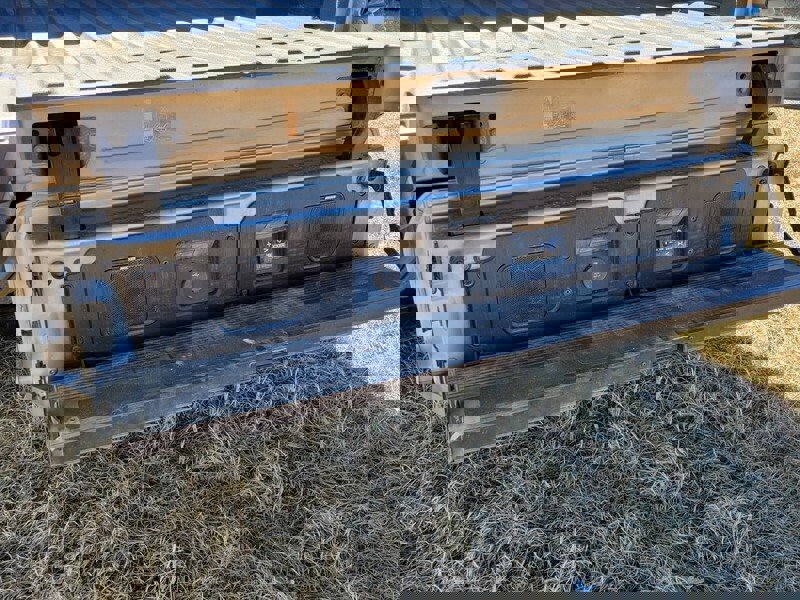 Used 2024 GMC Sierra 1500 AT4X image 10