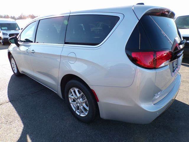 New 2026 Chrysler Voyager LX FWD image 3
