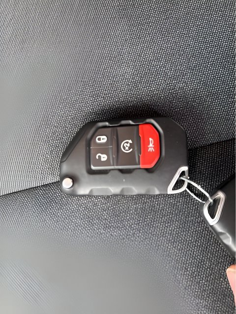 Used 2025 Jeep Wrangler Unlimited Sport AWD/4WD image 32