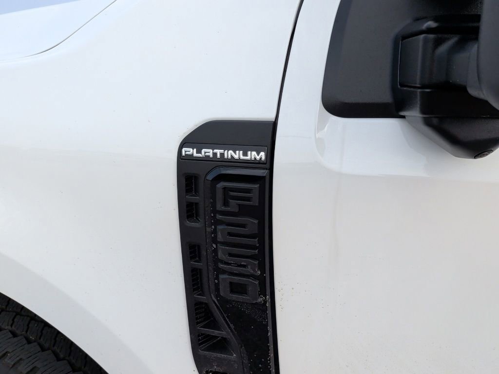 New 2026 Ford F250 Platinum w/ FX4 Off-Road Package image 48