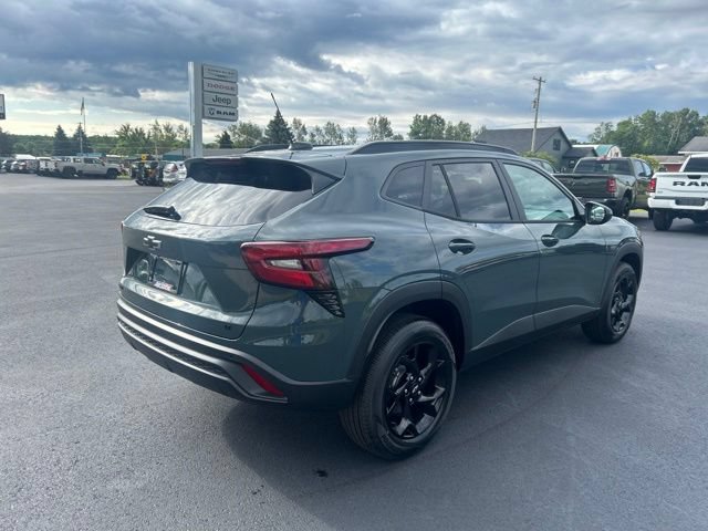 New 2026 Chevrolet Trax LT w/ Driver Confidence Package FWD image 5