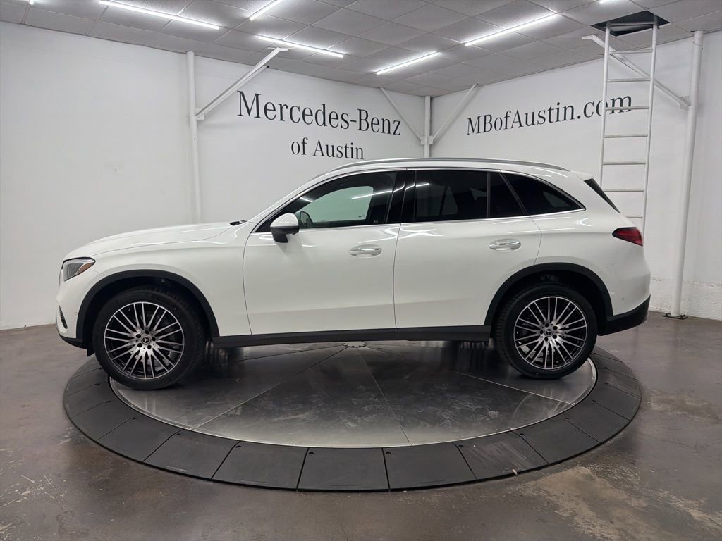 New 2026 Mercedes-Benz GLC 300 image 4