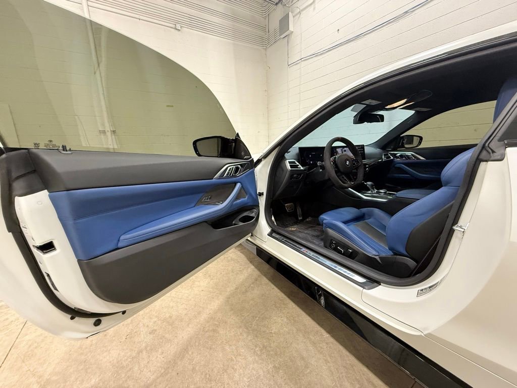 Used 2026 BMW M4 xDrive Competition image 41