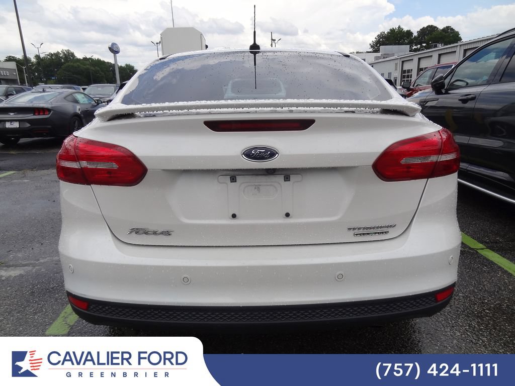 Used 2015 Ford Focus Titanium w/ Titanium Cold Weather Package FWD image 6
