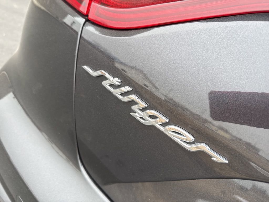 Used 2019 Kia Stinger image 9