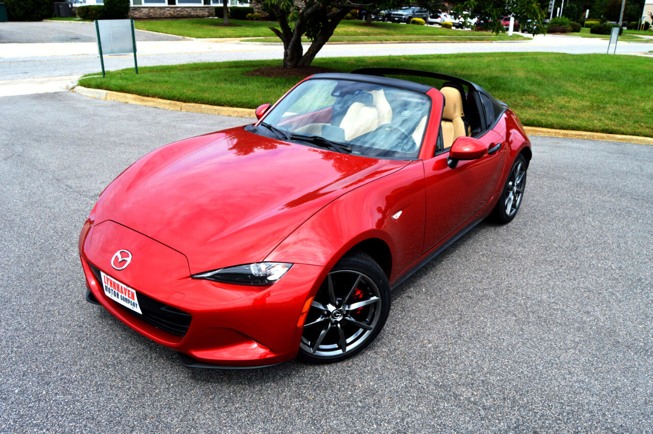 Used 2017 MAZDA MX-5 Miata RF Grand Touring image 2
