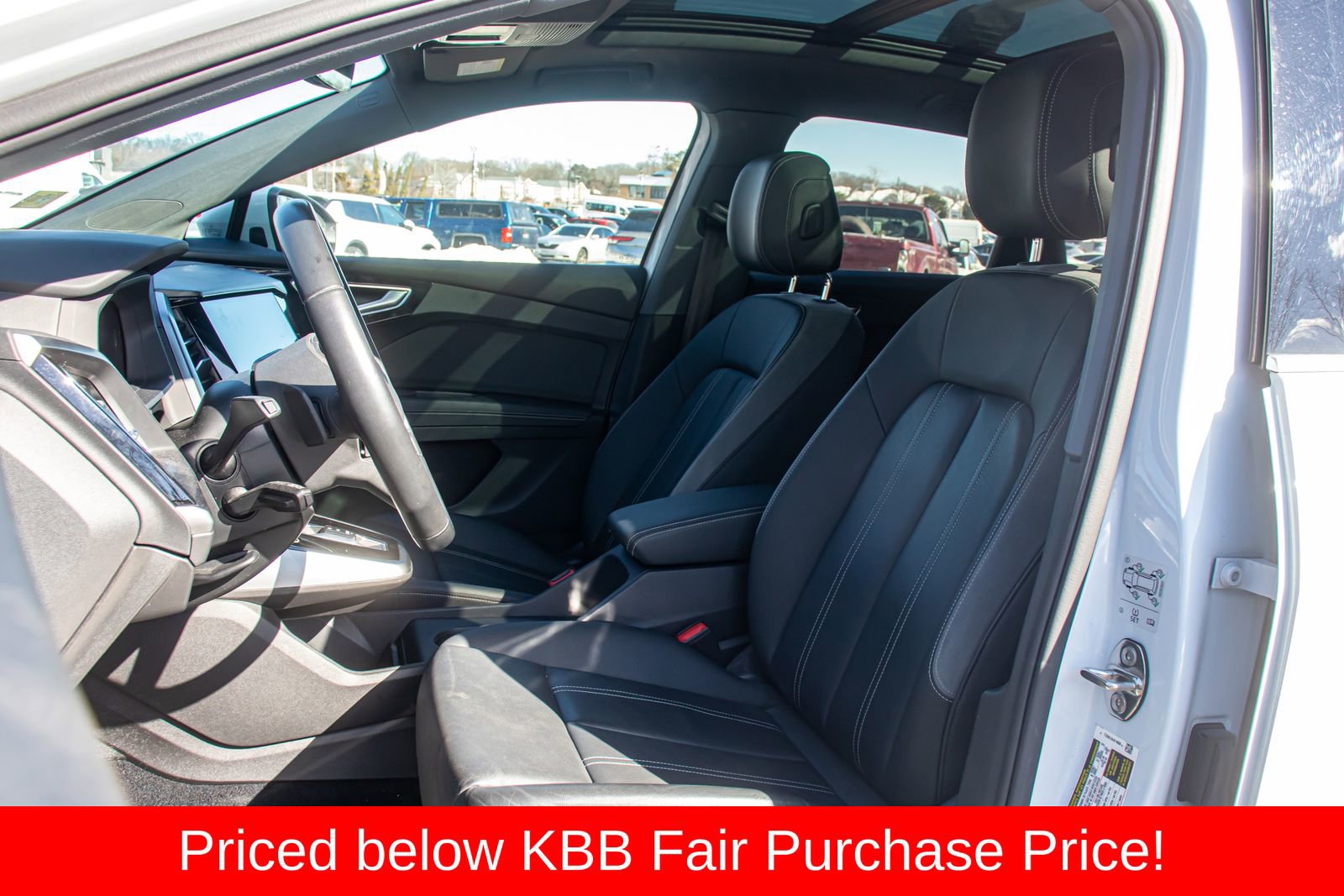 Used 2022 Audi Q4 e-tron Premium Plus image 12