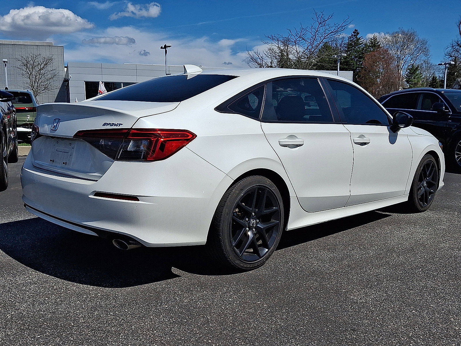 Used 2023 Honda Civic Sport image 6