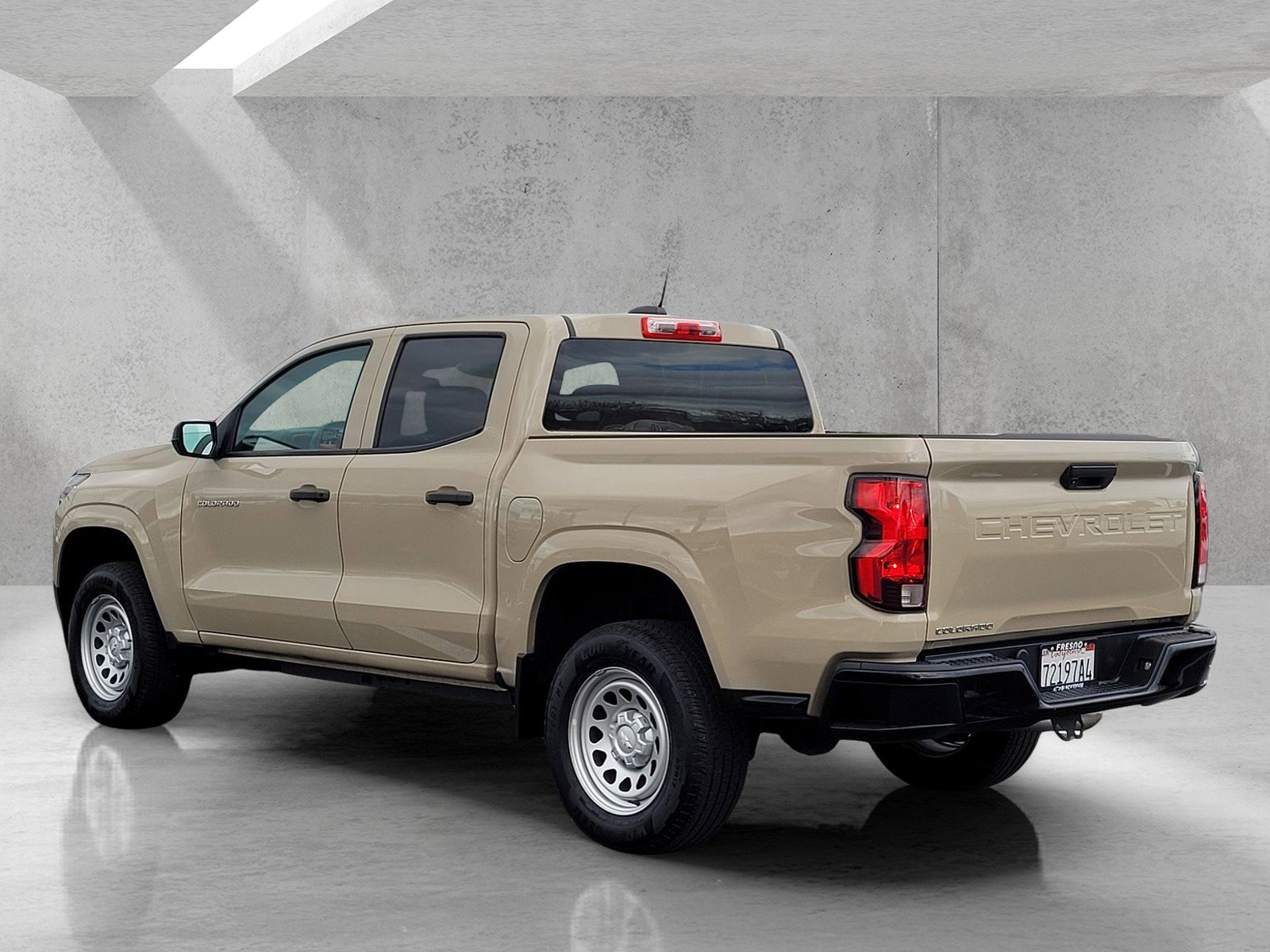 Used 2024 Chevrolet Colorado W/T image 6