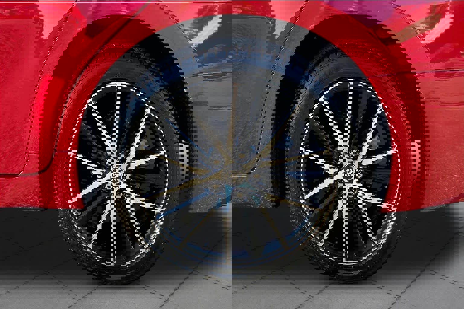 Used 2023 Toyota Camry SE image 11