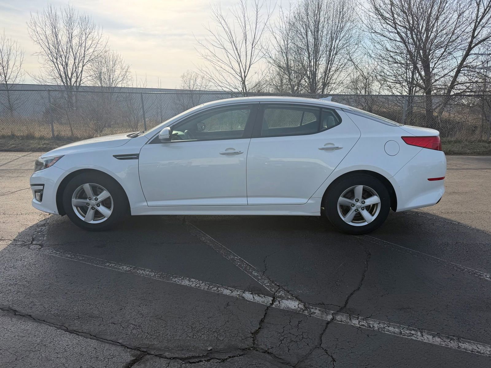 Used 2014 Kia Optima LX image 10