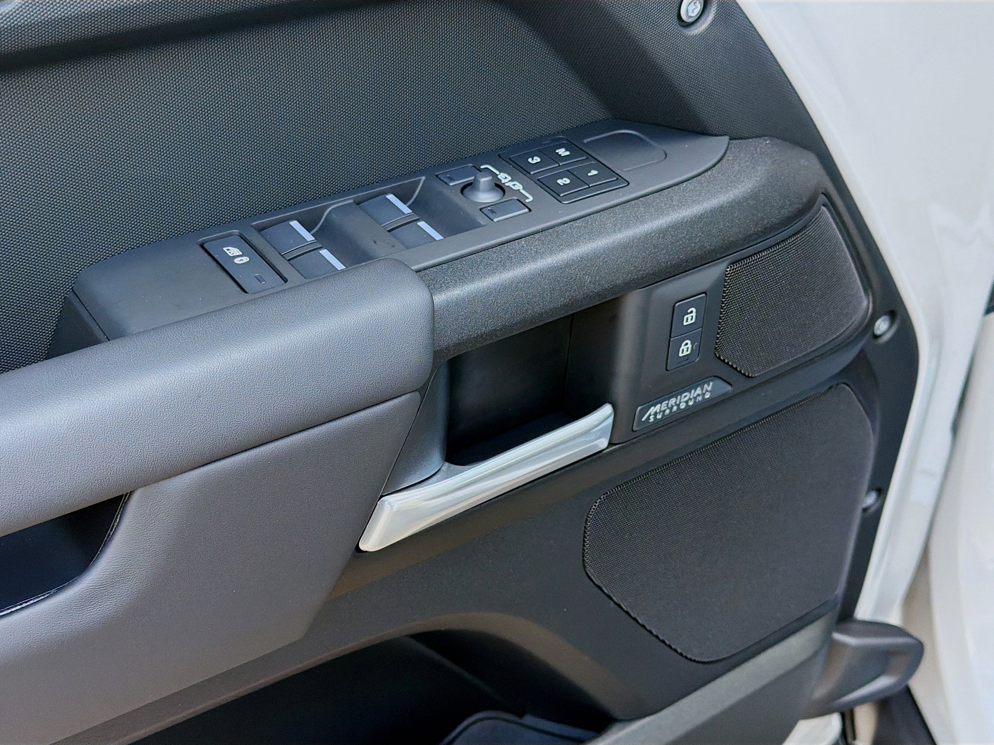 New 2026 Land Rover Defender 110 X image 23