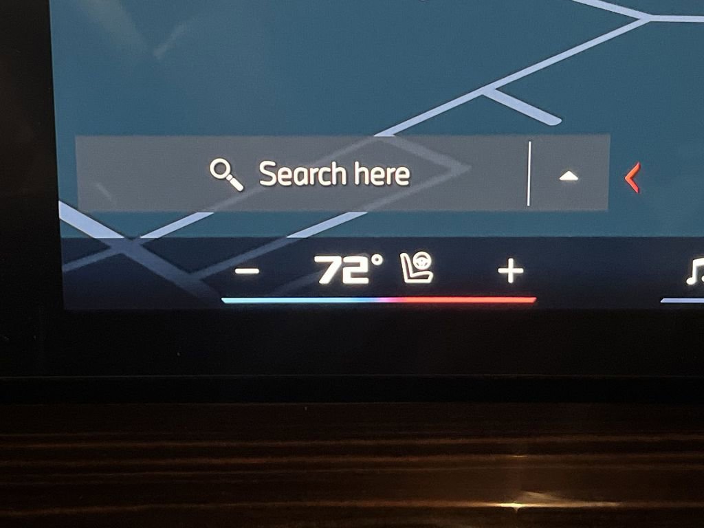 New 2026 BMW X7 M60i image 19