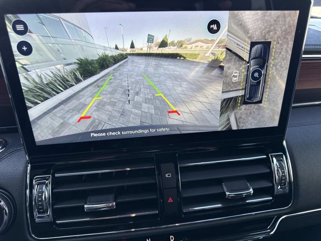 Certified 2024 Lincoln Navigator L Reserve image 34