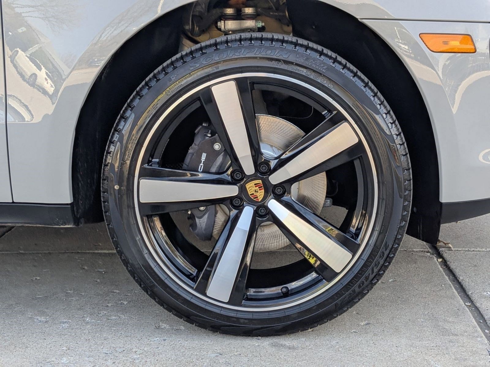 New 2026 Porsche Macan image 29