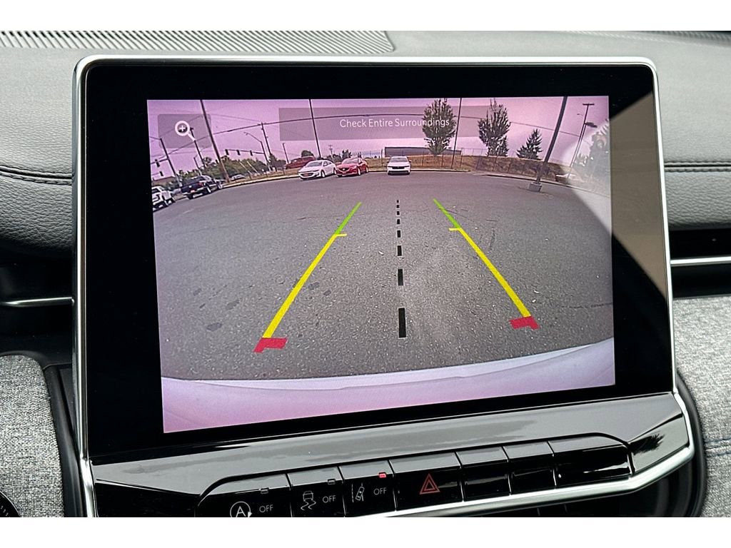 Used 2024 Jeep Compass Latitude image 21