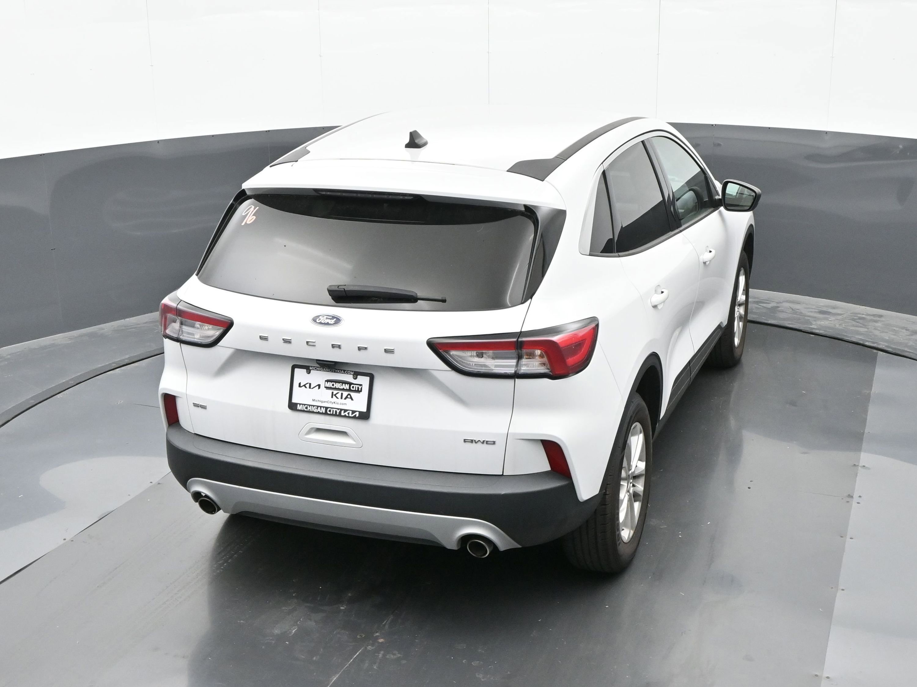 Used 2022 Ford Escape SE w/ Convenience Package image 35