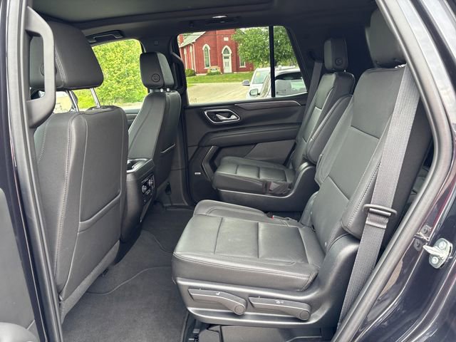 Used 2023 Chevrolet Tahoe Z71 w/ Z71 Off-Road Package AWD/4WD image 21