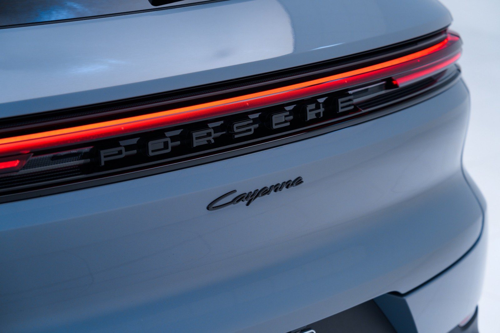 Certified 2026 Porsche Cayenne AWD/4WD image 13