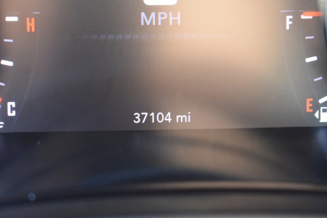 Used 2022 Dodge Challenger R/T w/ Plus Package image 22