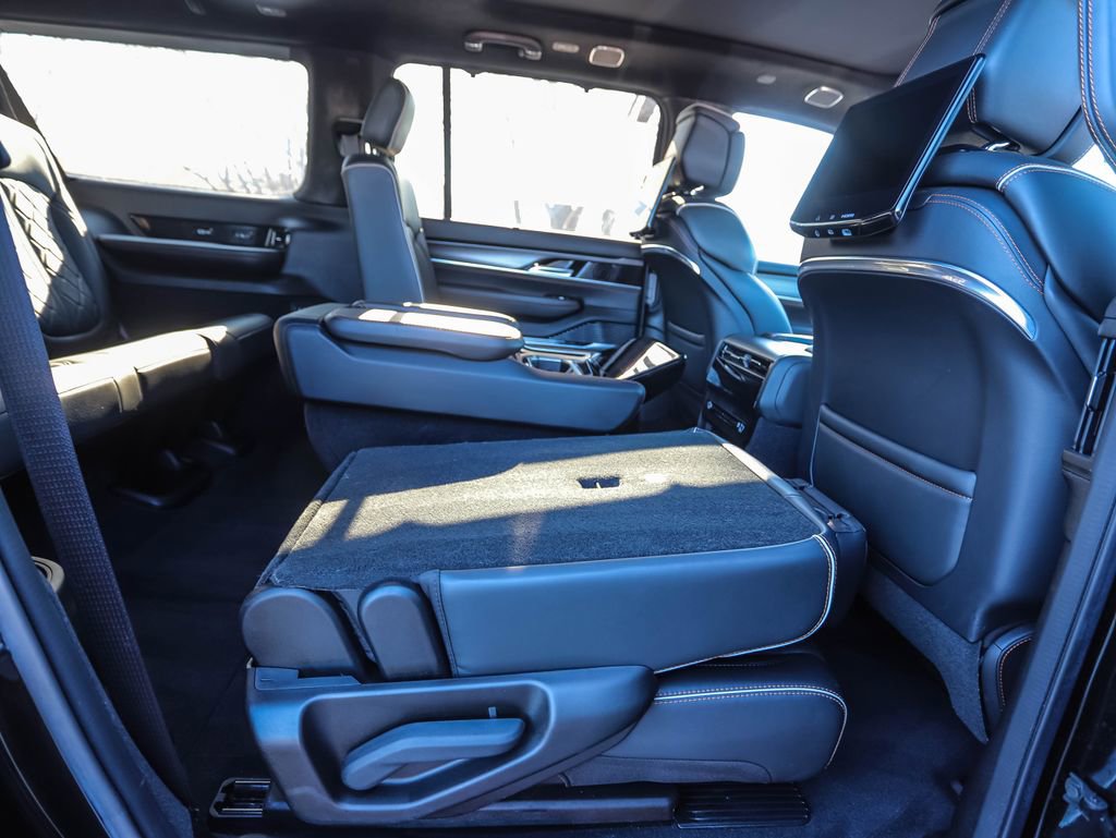 Used 2023 Jeep Grand Wagoneer L Series III w/ Rear Seat Video Group 1 image 23