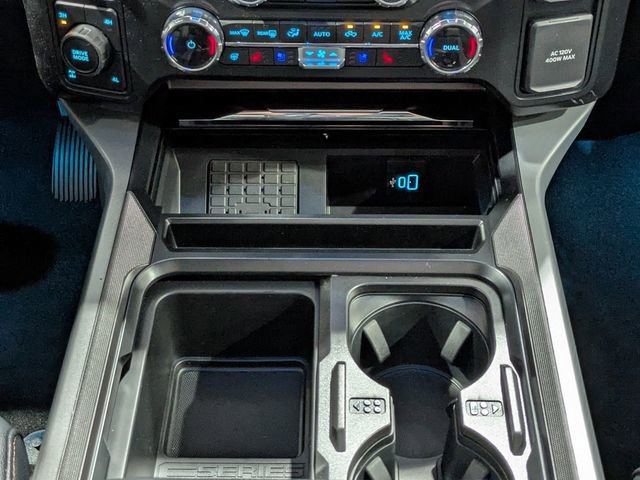 New 2026 Ford F250 Lariat w/ Black Appearance Package image 22