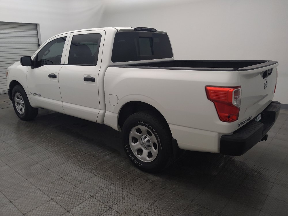 Used 2019 Nissan Titan S AWD/4WD image 3