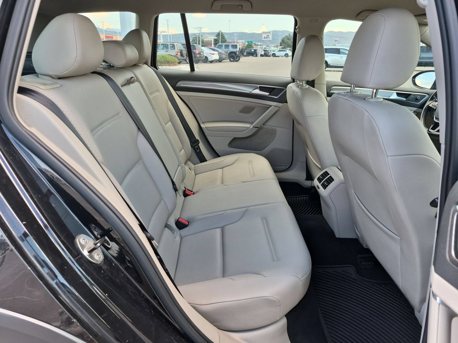 Used 2017 Volkswagen Golf Alltrack S AWD/4WD image 27