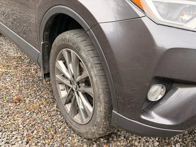Used 2018 Toyota RAV4 Limited w/ All Weather Liner Package image 12
