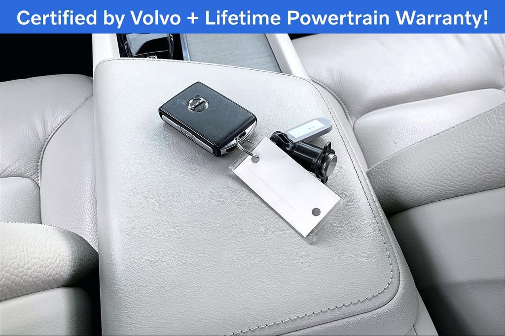 Used 2023 Volvo XC60 B5 Plus w/ Protection Package Premier image 14