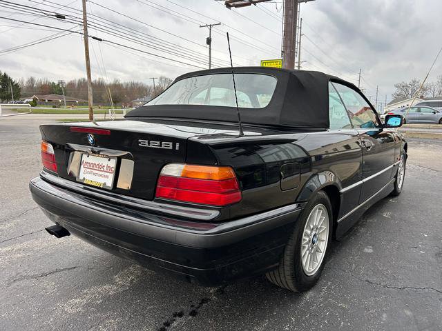 Used 1997 BMW 328i Convertible image 6