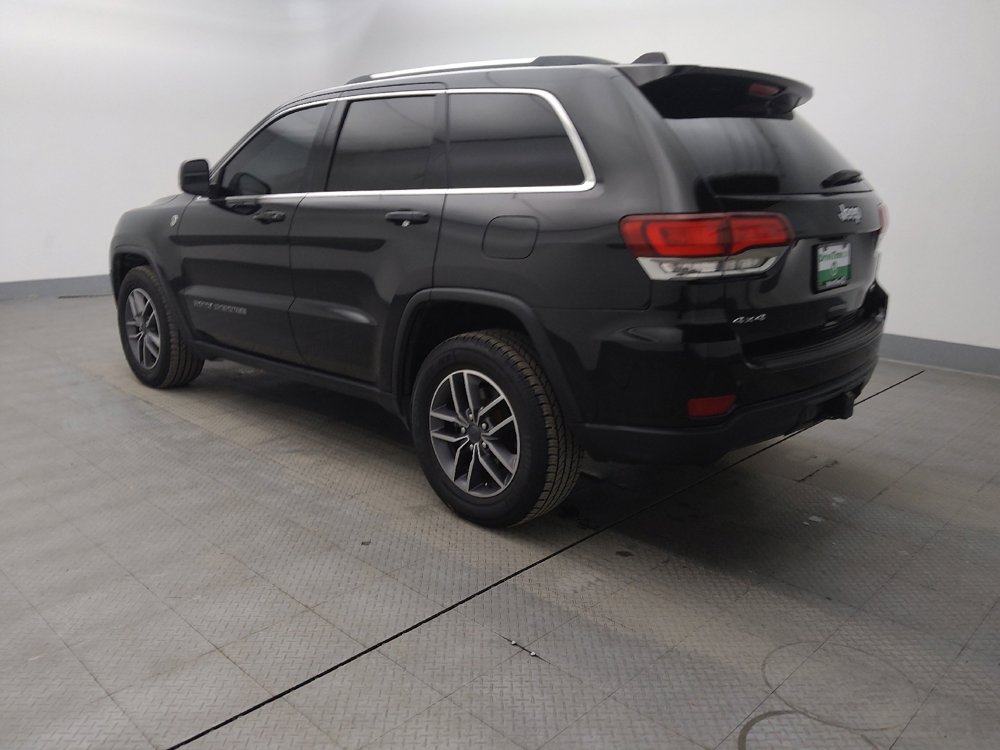 Used 2020 Jeep Grand Cherokee Laredo w/ Quick Order Package 2BN North image 3