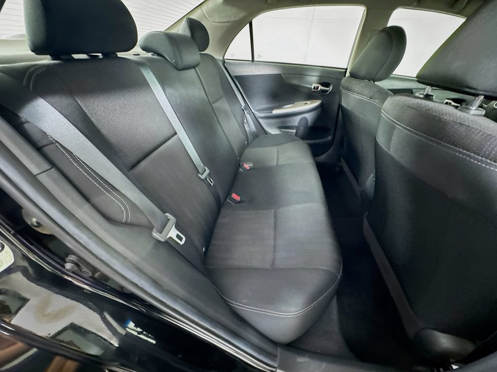 Used 2013 Toyota Corolla S FWD image 29