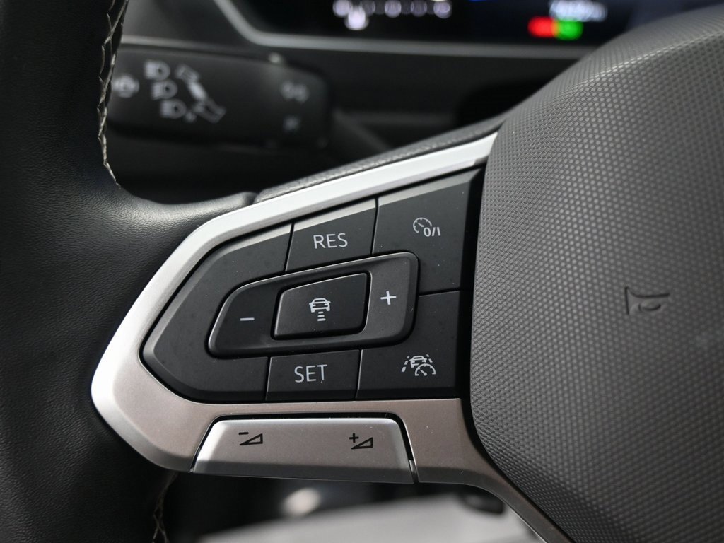 Used 2024 Volkswagen Tiguan S image 24