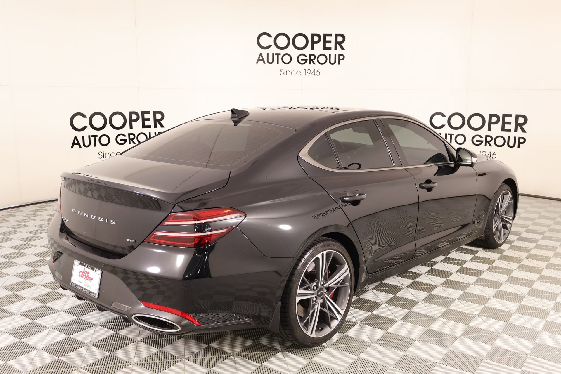 Used 2025 Genesis G70 3.3T Advanced w/ Sport Prestige Package RWD image 22