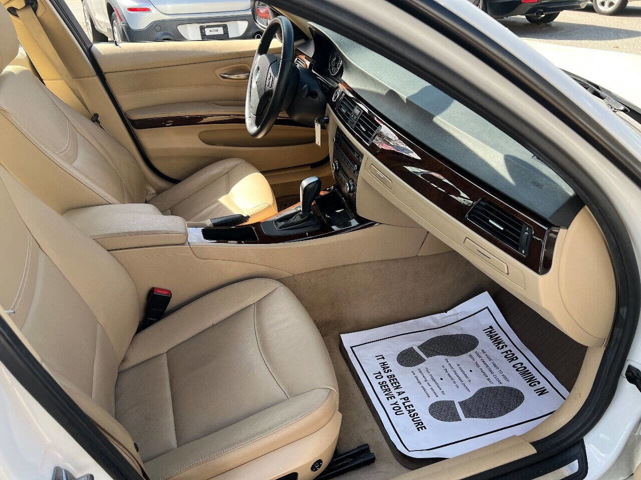 Used 2011 BMW 328i Sedan RWD image 10