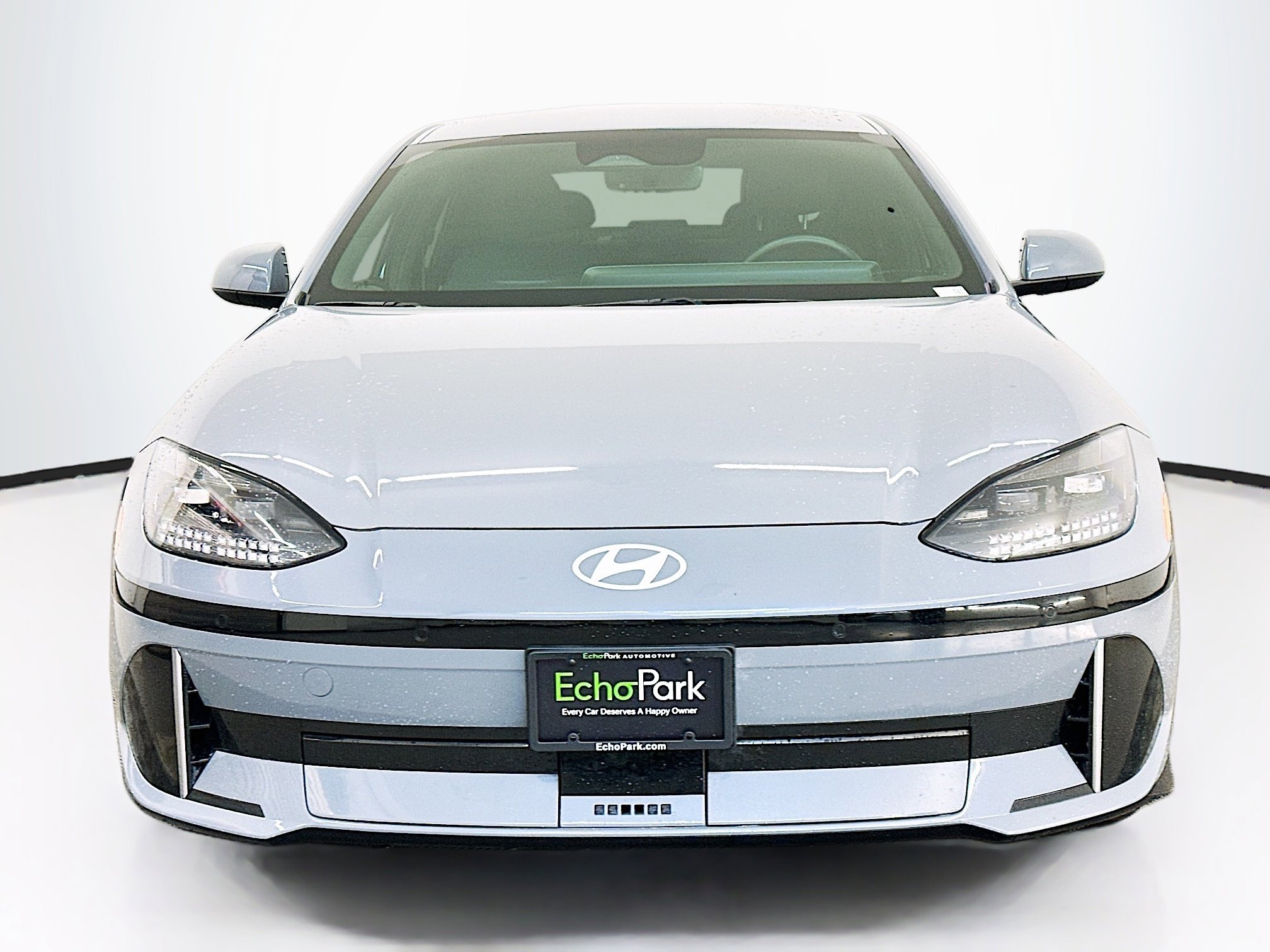 Used 2024 Hyundai Ioniq 6 SEL AWD/4WD image 2